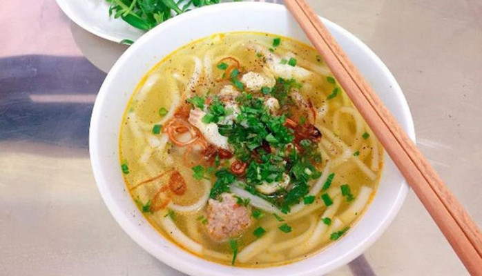 Bánh Canh Cá Lóc - Lê Lai