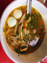 bánh canh cá lóc tô 25k