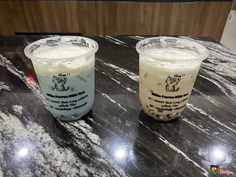 TS hoa đậu biếc và Ts truyền thống có trân châu và milkfoam nha