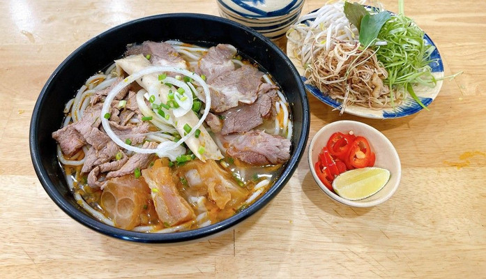 Bún Bò Cậu Hai - Tân Sơn Nhì