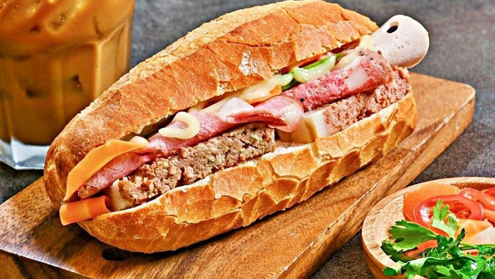 Bánh Mì Sài Gòn Khánh Phương - Ngự Bình