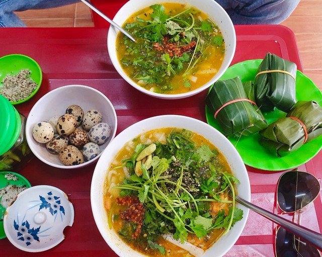 Bánh Canh Cua Rời Nga - 32 Phạm Hồng Thái