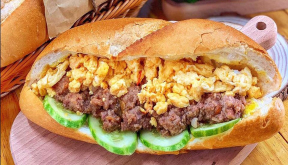 Bánh Mì Xôi - Nước Ép & Đồ Ăn Vặt 3CE - Trần Duy Hưng