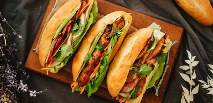 Bánh Mì Ngon - Hồng Bàng