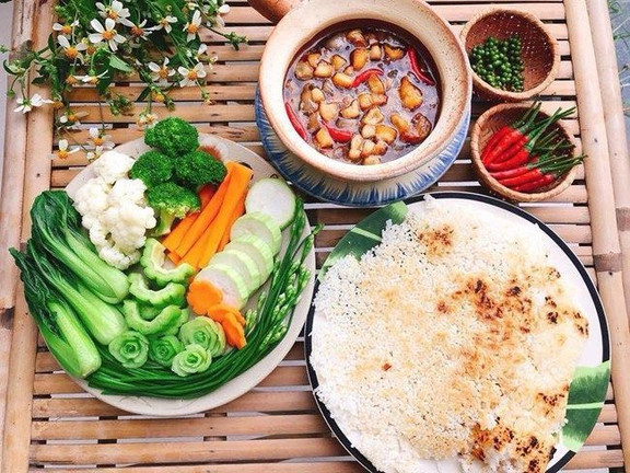 Tiny Garden Food - Cơm Trưa Văn Phòng & Bún - Nguyễn Thành Đồng