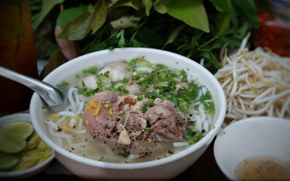 Bánh Canh Trảng Bàng Cô Ba - Lê Đức Thọ