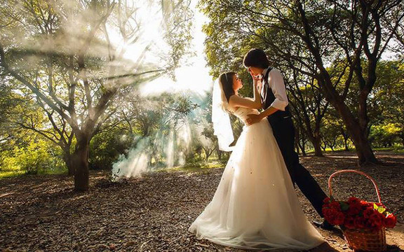 JB Wedding Studio - Cầu Gỗ