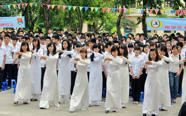 Trường THCS Bế Văn Đàn - Hồ Đắc Di