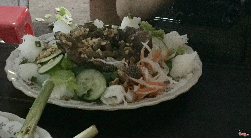 Bánh hỏi thịt nướng