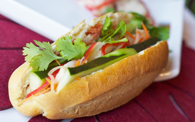 Bánh Mì Cái Răng 