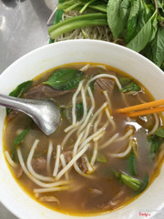 Bún bò tại nạm