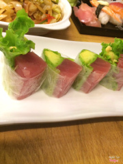 cuốn sashimi cá ngừ