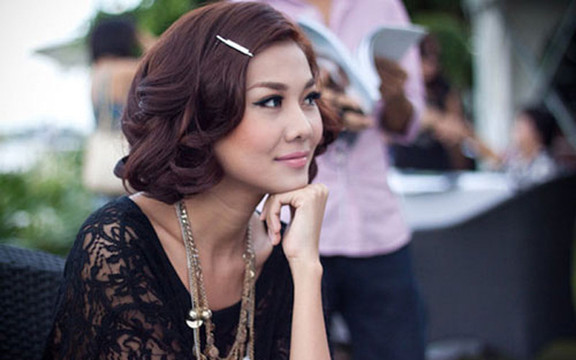 Uốn Tóc Ngọc Bích 