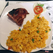 Cơm thịt heo hun khoai