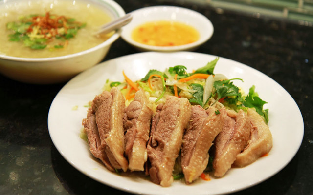 Cháo Gỏi Vịt - Xóm Chiếu