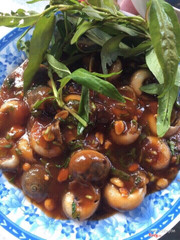 Ốc mỡ rang me - 35K