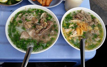 Quốc Hương - Phở Gà Phố Cổ