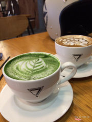 Matcha Latte nóng