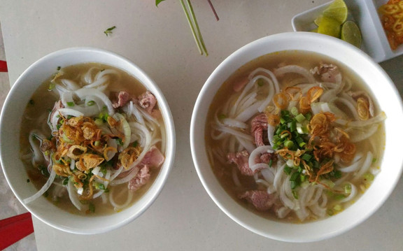 Hùng Dũng - Phở Mộc