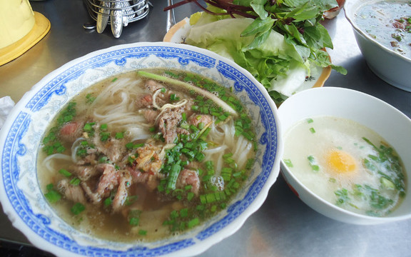 Quán Công Hói - Phở Bò & Cơm Rang