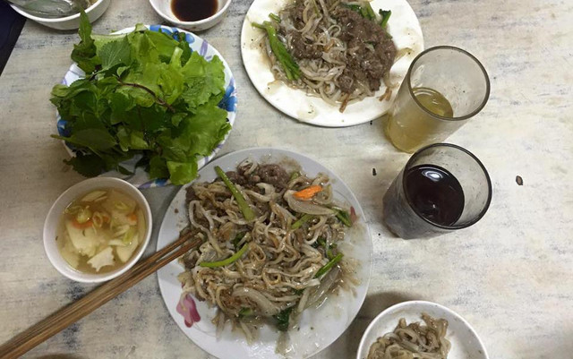 Quán Bụi Trắng - Ăn Sáng & Ăn Nhẹ