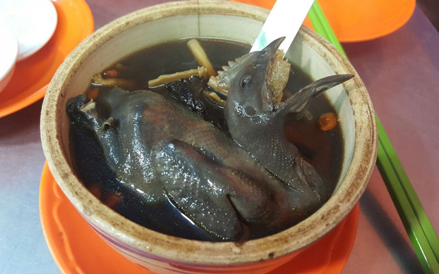 Gà Ác Tiềm - Hoàng Diệu