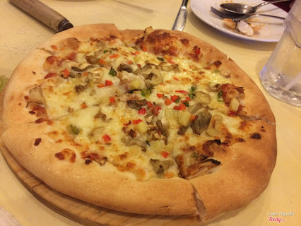 Piza cá ngừ