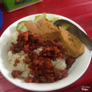 xôi chả thịt xá xíu