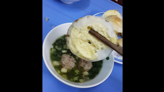 BÁNH CĂN ĐÀ LẠT