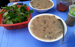 List các quán cháo lòng tiết canh