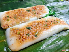 Bánh nậm tôm thịt