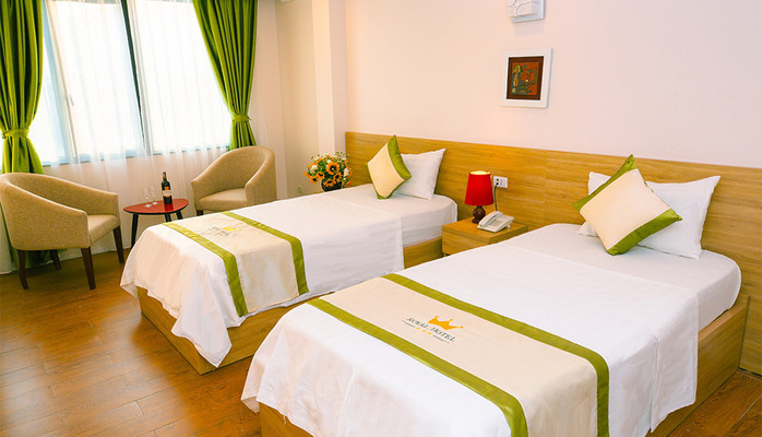 Royal Hotel