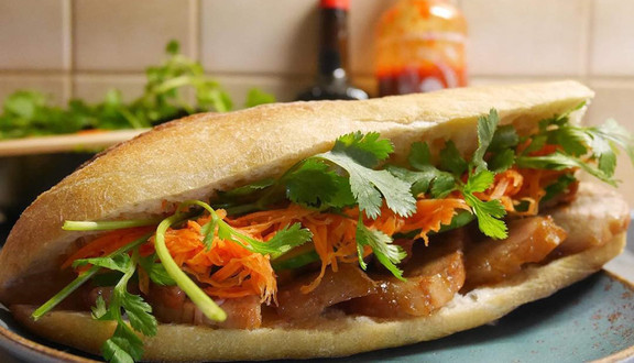 Bánh Mì Tứ Hải