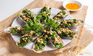Ốc móng tay nướng mỡ hành