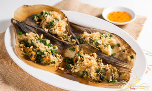 Sò mai nướng trứng cút chà bông