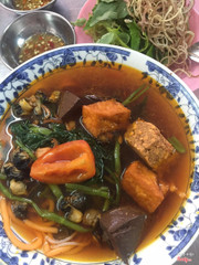 canh bún ốc