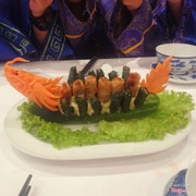 Nem rán và Bò nướng lá lốt