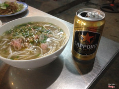 Bún bò tái 30k<a class='hashtag-link' href='/ho-chi-minh/hashtag/sapporopremiumbeer-188774'>#SapporoPremiumBeer</a>