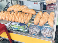 Bánh mì lạt truyền thống