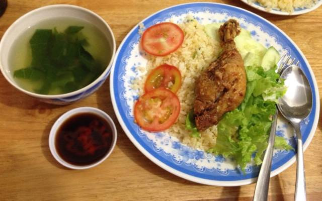 Duy Linh 3 - Cơm Gà Xối Mỡ