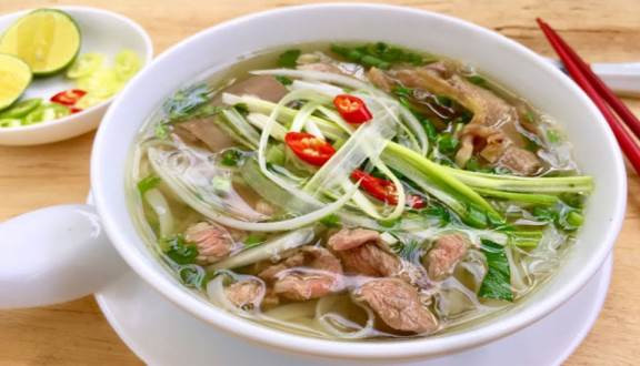 Việt - Phở Bình Dân - Âu Cơ
