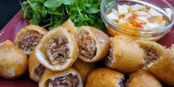 Chè Thập Cẩm Mẹ Ỉn - Bánh Rán Mặn, Ngọt & Bánh Bao Chiên - Cầu Diễn