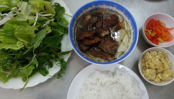 Bún Chả Cô Huệ - Nguyễn Khắc Cần