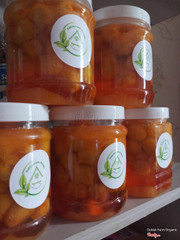 🤓🤓🤓 CHÔM CHÔM RUỘT VÀNG ngâm đường🤤🤤🤤 🏜🏜🏜 Trời oi bức nóng nực thế này làm 1 ly CHÔM CHÔM RỪNG DẰM ĐÁ BÀO  thì đã hỡi ơi ...🛀🛀🛀...ko những MÁT mà còn PHÊ bởi vị NGỌT NGỌT CHUA CHUA THANH THANH rất riêng của em ấy. 🚀🚀🚀 Giá Mát Rượi : 55k/1 hũ (700gam)                           100k/2 hũ  ( Bao gồm: 1.2 kg chôm chôm chưa bóc vỏ+ 300 gam đường )  Sỉ từ 10 hũ. Hcm ship từ 5 hũ.     🌞🌞🌞🌞🌞🌞🌞🌞🌞