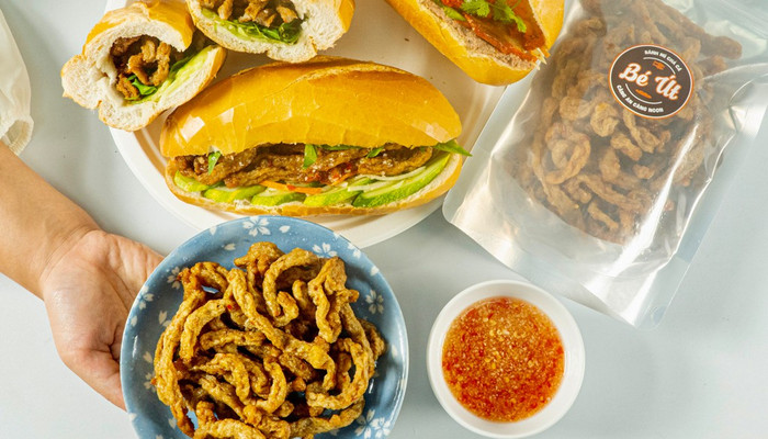 Bé Út - Bánh Mì Chả Cá Chính Hiệu