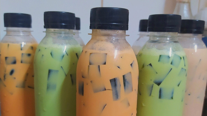 Tiệm Trà Sữa Chai 15K - Mậu Thân