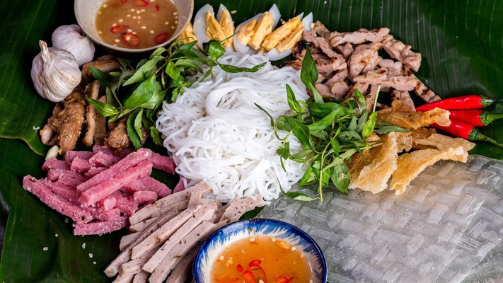 Bảy Ơi Bảy - Bún Nem Nướng Thịt Lụi & Bánh Cuốn Tây Sơn - Đường A4