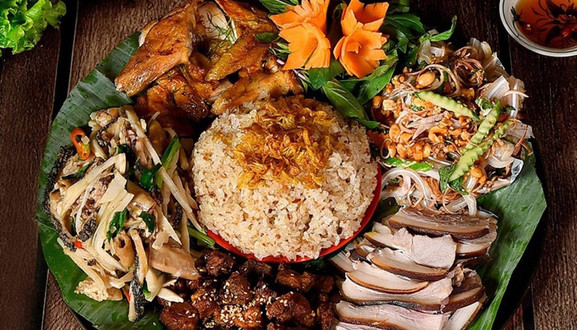 Gốc Đề Quán - Cơm Văn Phòng & Lẩu - Ngõ Gốc Đề