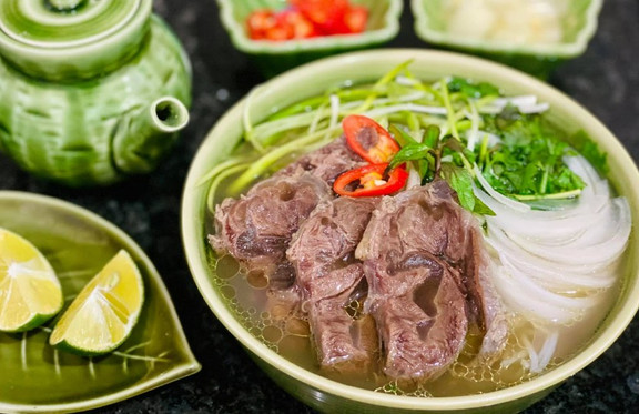 Phở Bát Đá 68 - Đình Phong Phú