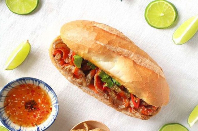 Bánh Mì Má Hải - Hương Lộ 2